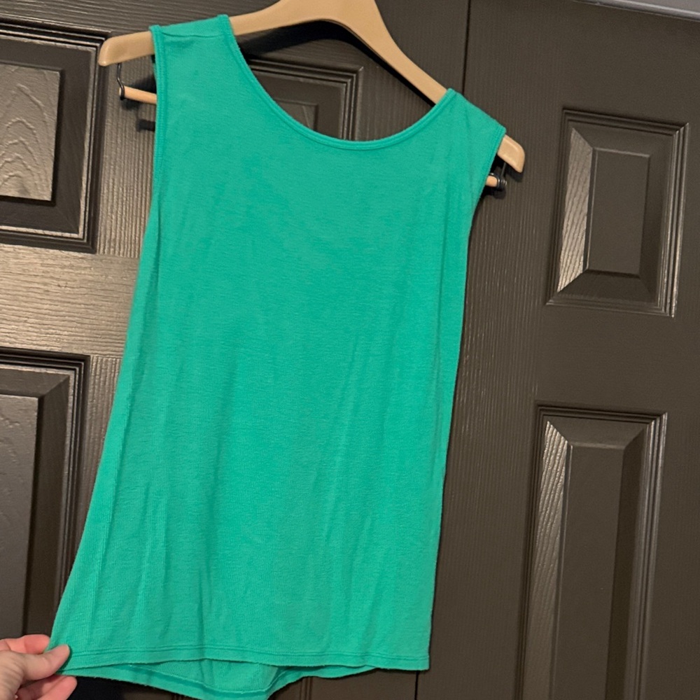 Elegant Teal Sleeveless Tank Top